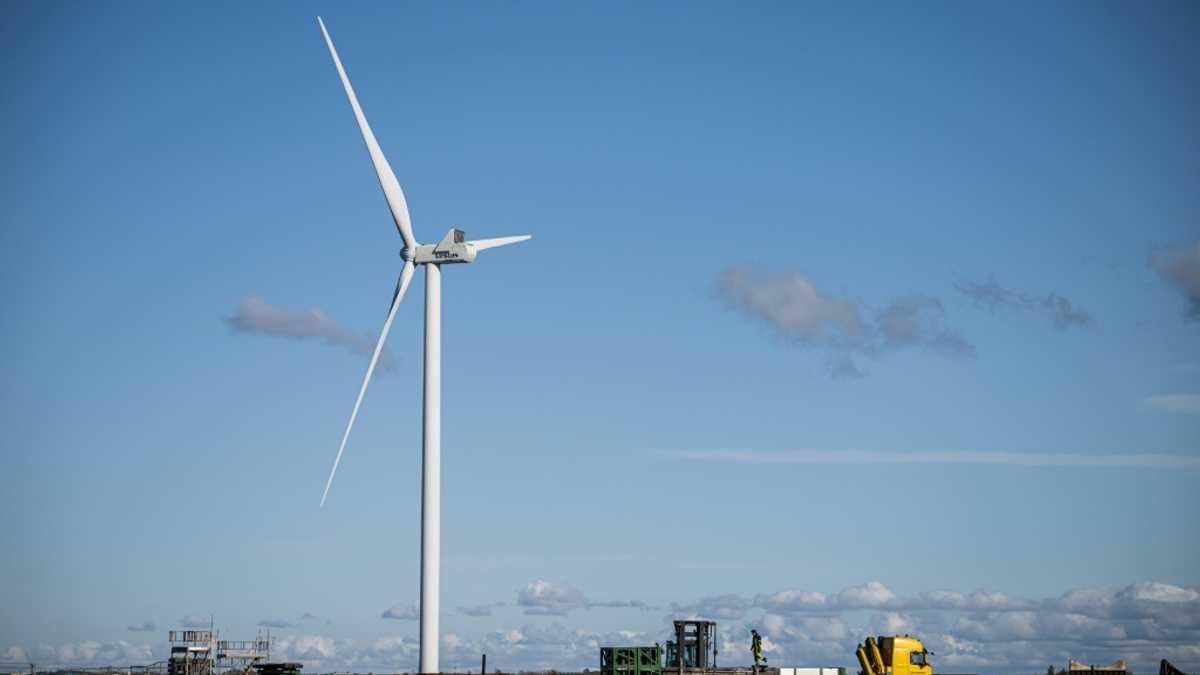 Trump admin ends halt on New York offshore wind project