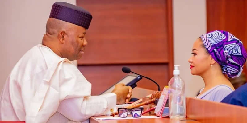 Akpabio, Natasha and the public court
