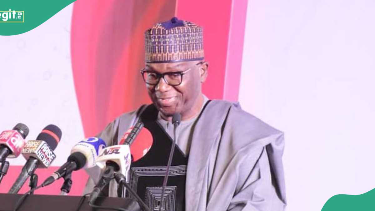 "Alkawurran Kamfe," Mai Martaba Sarki Ya Kunno Wa Gwamna Wuta a Taron Jama'a