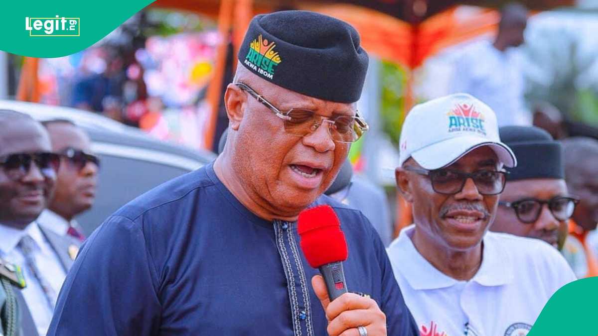 Breaking: Nigerian Governor Cries Out as Commissioners Abandoned Him, Video Trends
