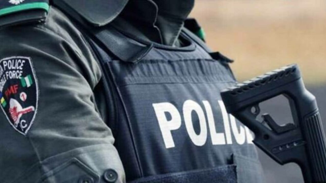 Kogi: Police deny using helicopter to deliver food to bandits